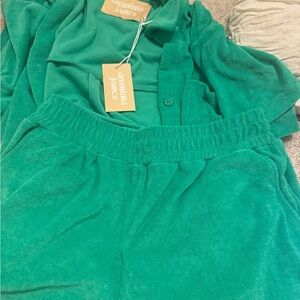 Araminta James Green Lounge Set